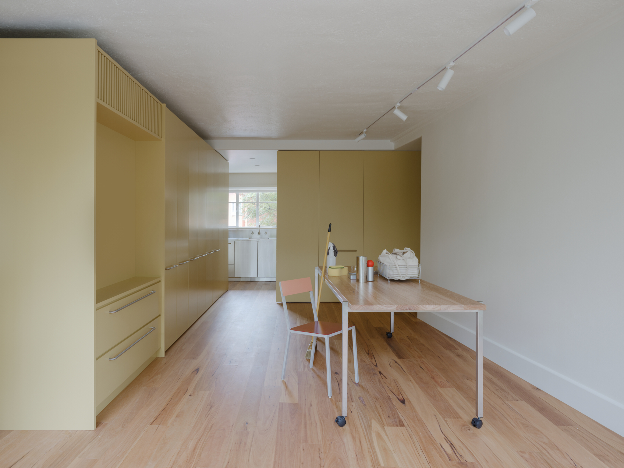 Caringal Flats. Butter Yellow. Kitchen Pod. Insertion. Ellul Architecture